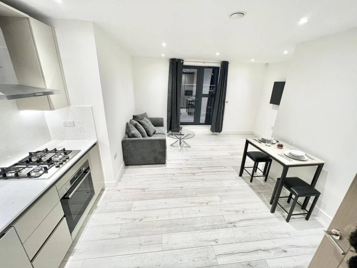 Queens Luxury Apartments Wembley Stadium - Λονδίνο Εξωτερικό φωτογραφία